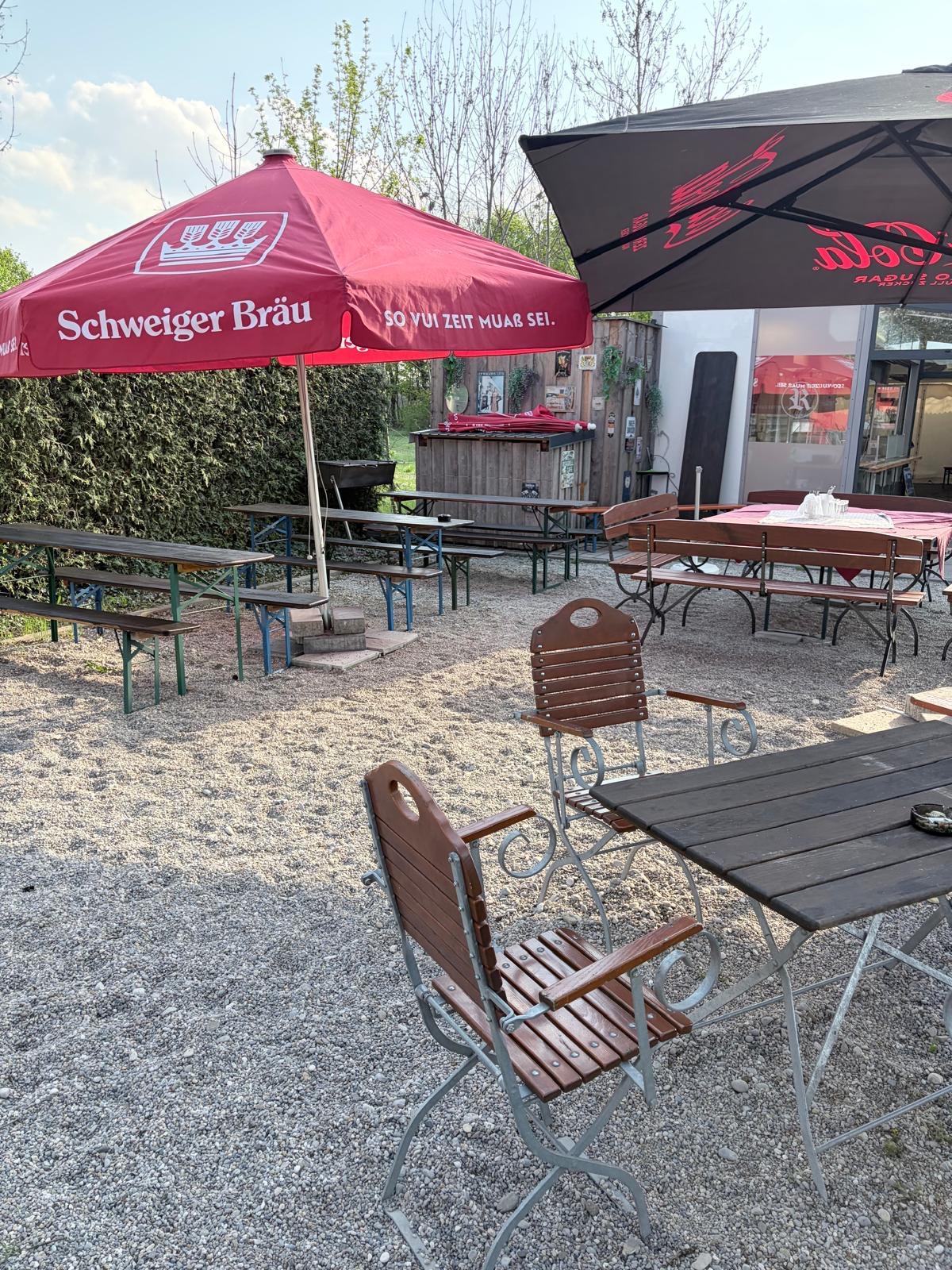 Sitzplätze auf unserer gemützlichen Terrasse
